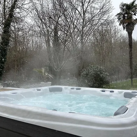 וילה Les Bons Amis Fronsac (Gironde)