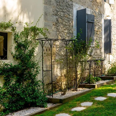 Villa Les Bons Amis, Prive De 6 Hotes, Piscine, Riviere, Libourne, Saint-emilion