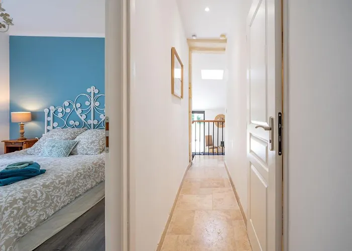 Les Bons Amis Villa Fronsac (Gironde)